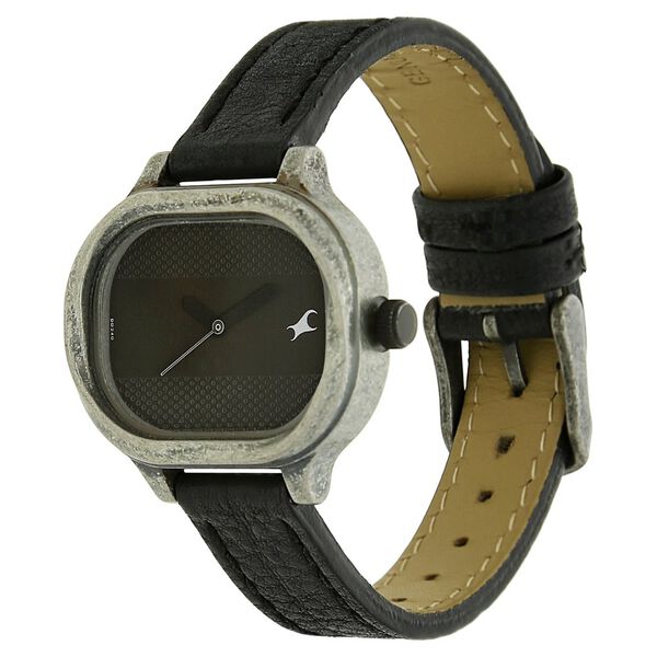 Fastrack Quartz Analog Black Dial Leather Strap Watch for Girls - image number 1