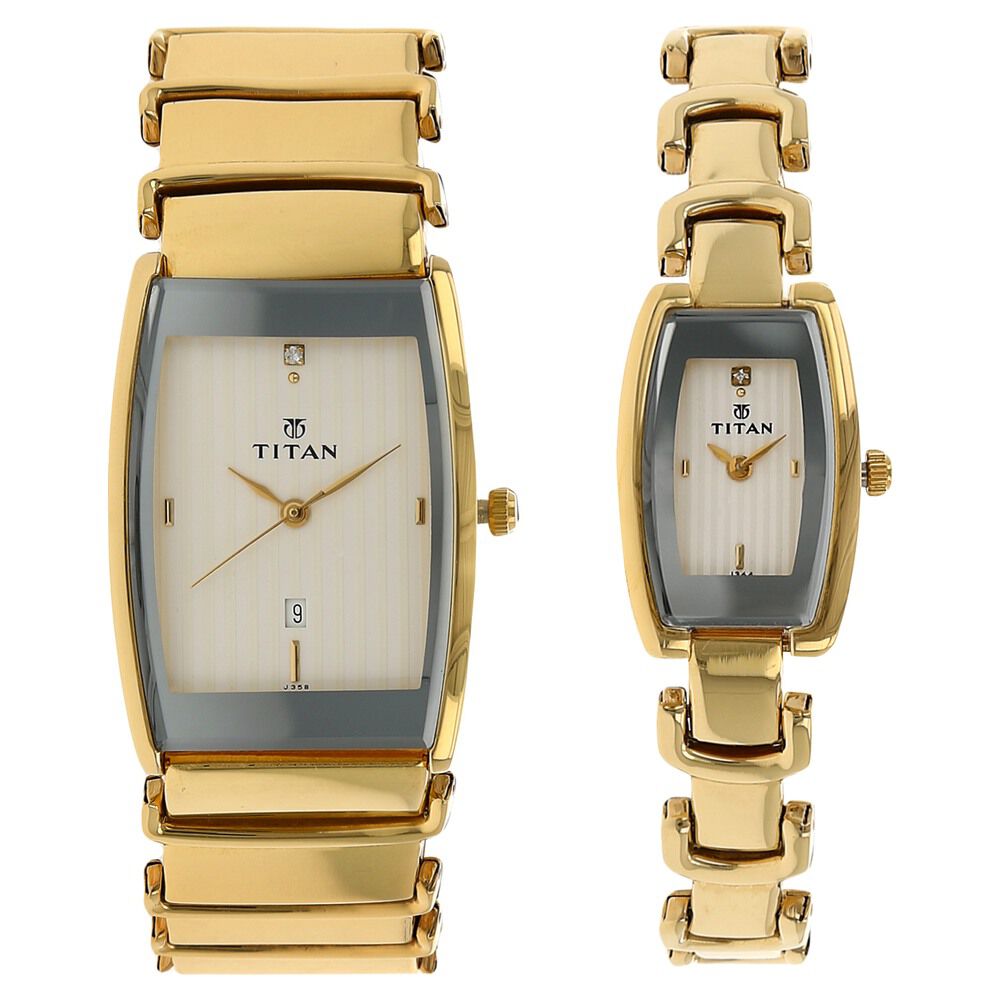 Buy Online Titan Quartz Analog with Date Silver Dial Stainless