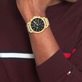 Tommy Hilfiger Black Dial Golden Colour Stainless Steel Strap Watch for Men - image number 3