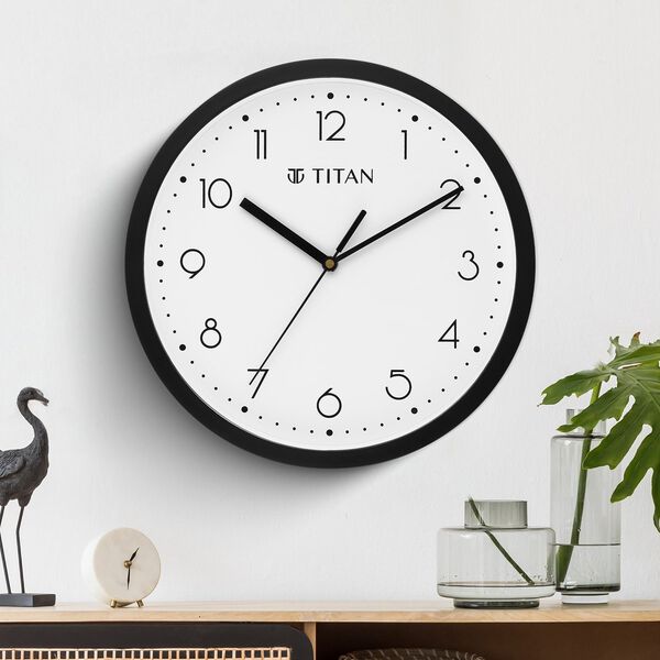 Titan Simple-Sweep Collection - Black (28cm x 28cm) - image number 0