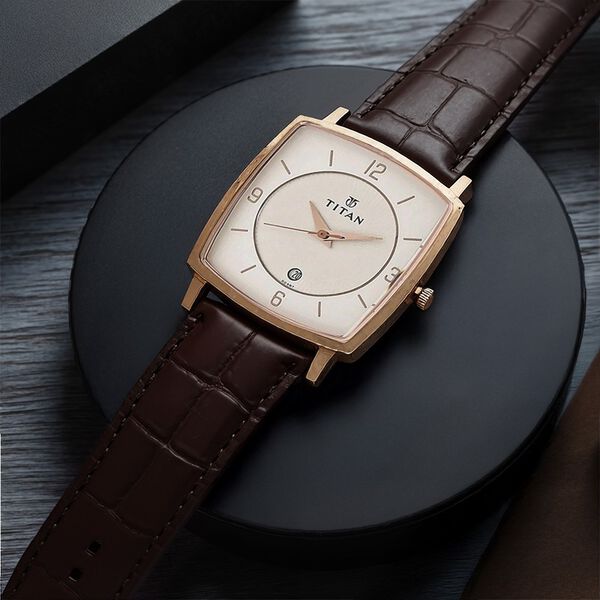 Titan Analog White Dial with Date Leather Strap watch for Men - image number 0