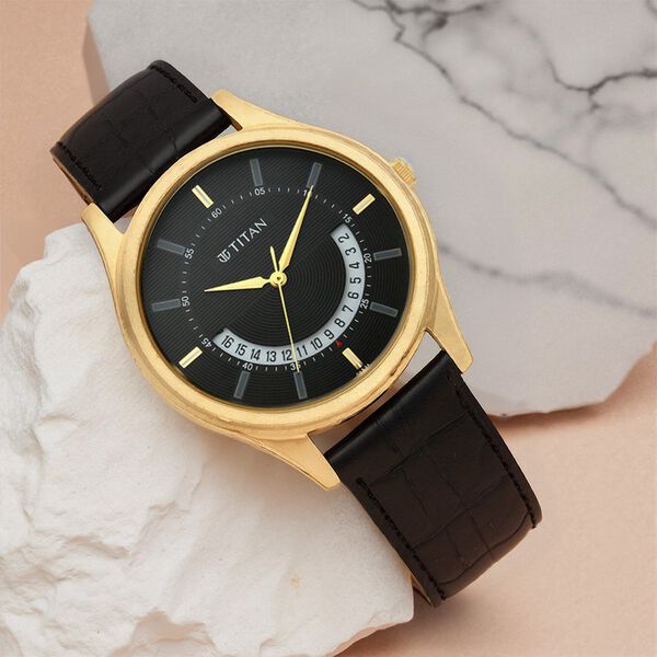 Titan Lagan Black Dial Analog Leather Strap Watch for Men - image number 0