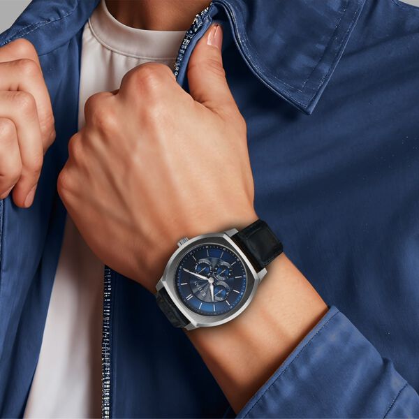 Titan Regalia Arc Analog with Day Date Second Subdial and Blue Dial Blue Leather Strap Watch for Men - image number 7