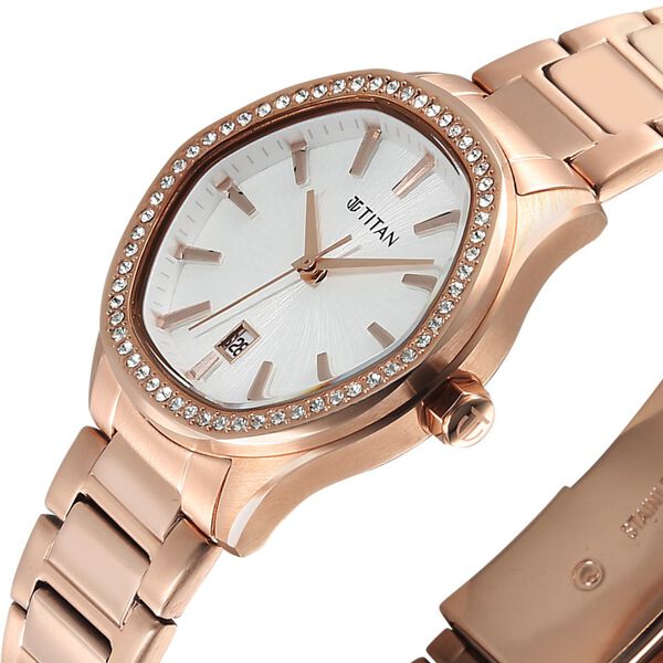 Titan Glamour Quartz Analog with Date Silver Dial Rose Gold Stainless Steel Strap Watch For Women - image number 3