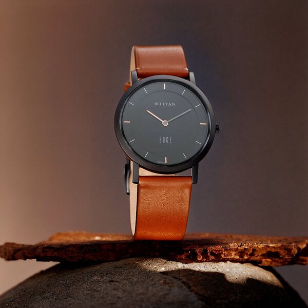 Titan Quartz Analog Black Dial Leather Strap Watch for Men - image number 6