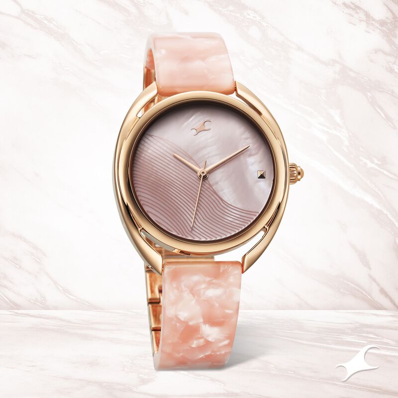 Fastrack Younique Quartz Analog Pink Color Mother Of Pearl Dial Acetate And Metal Strap Watch For Girls