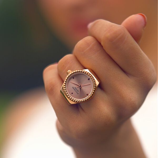 Sonata Poze Quartz Analog Rose Gold Dial Rose Gold Color Stainless Steel Strap Ring Watch For Women - image number 1