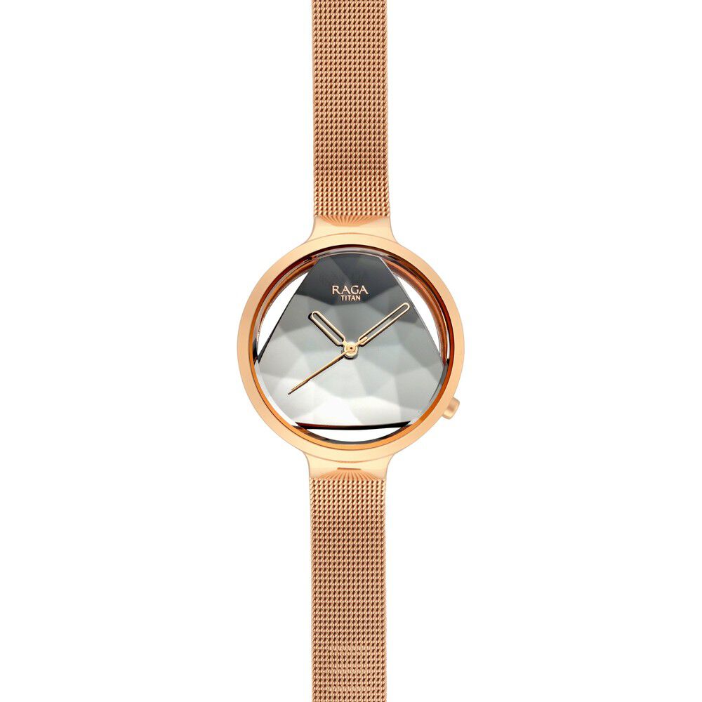 Titan nf2455sm01 raga watch top