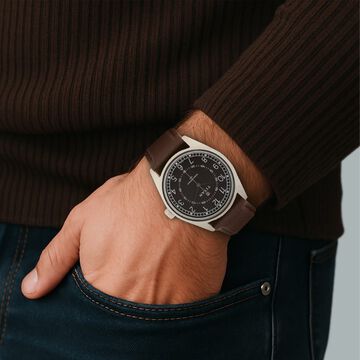 Titan Men's Timeless Charm: Men's Analog Watch with Black Dial and Brown Leather Strap