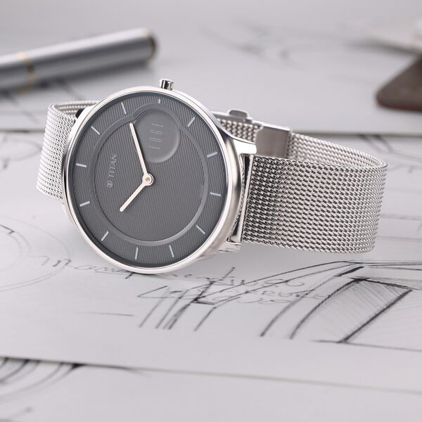 Titan Minimals Grey Dial Analog Stainless Steel Strap Watch for Men - image number 0