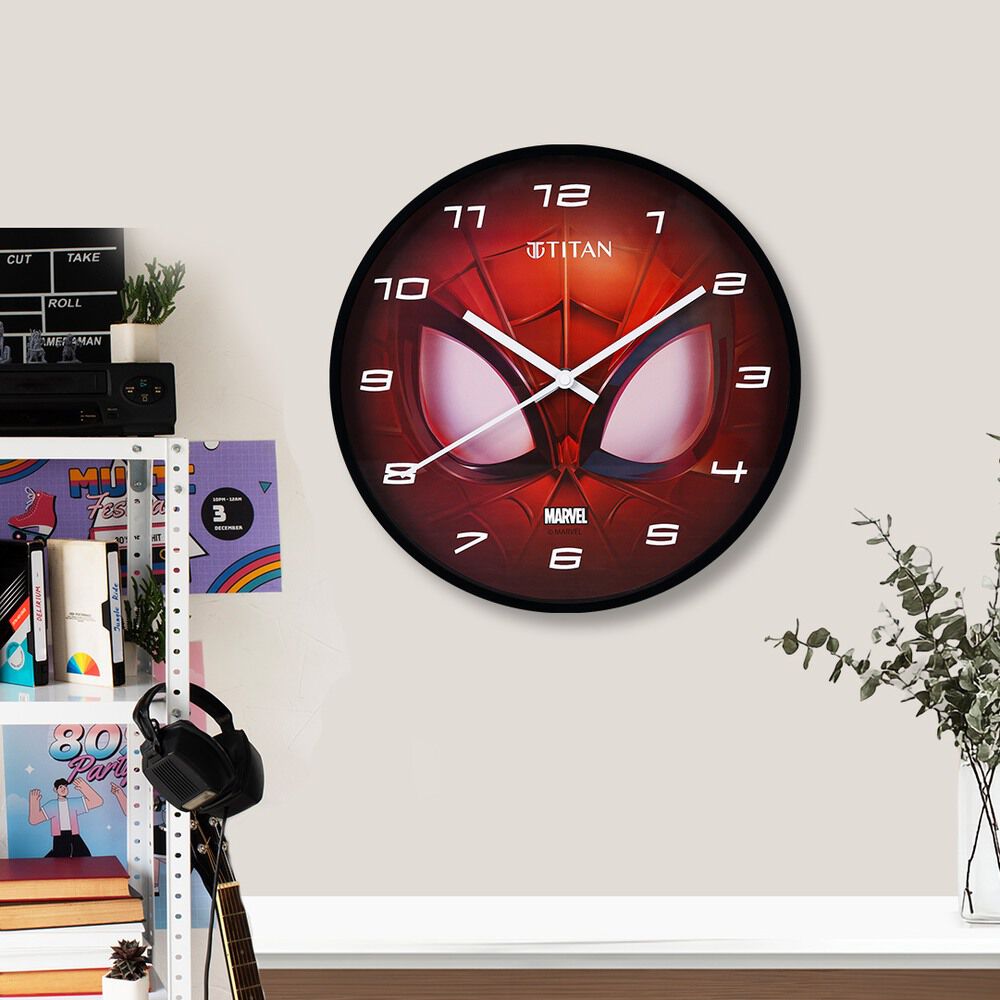 Buy Online Titan Clocks - Marvel Avengers Super Heroes - Spider