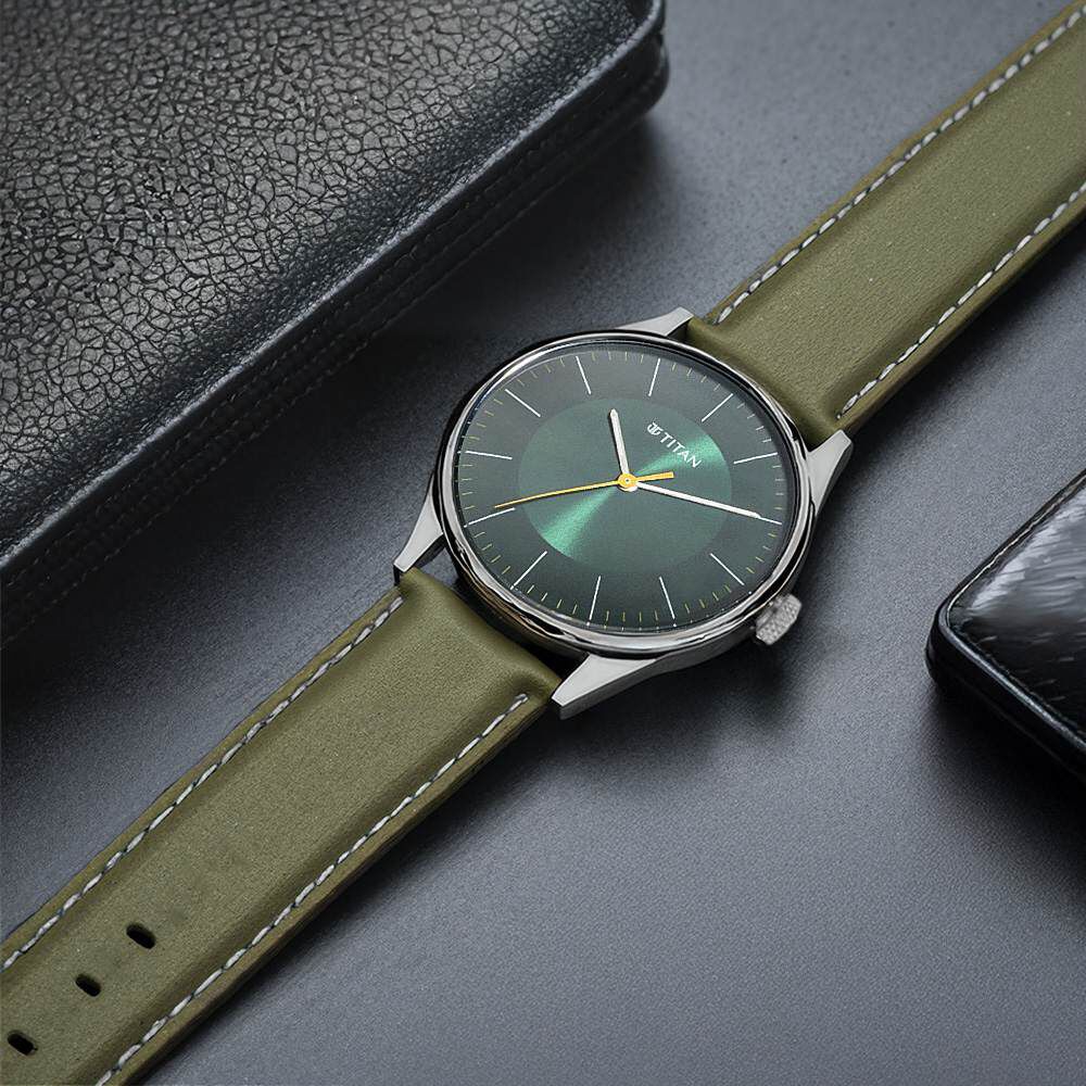 Buy Online Titan Men's Urban Edge Lustrous Green Dial Leather