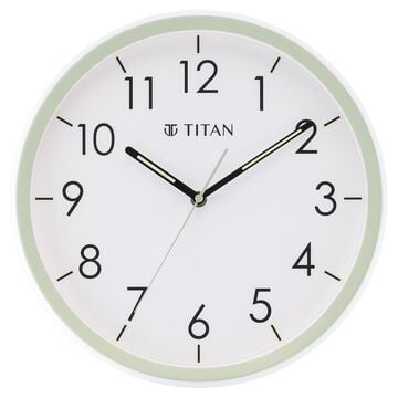 Titan 32.5 cm White-Lume Wall Clock: Stylish Nighttime Illumination
