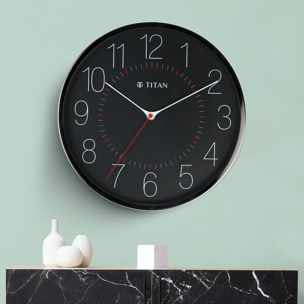 Titan Metallic Black Wall Clock with Slim Hands - 30 cm x 30 cm (Medium) - image number 0