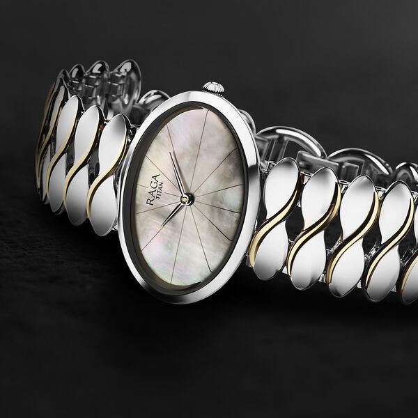 Titan Raga Silver Quartz Analog Mother Of Pearl Dial Sterling Silver Metal Strap And Case Watch For Women - image number 0