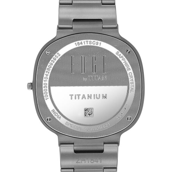 Edge Squircle Titanium Grade 5 Quartz Analog Matte Grey Dial Titanium Strap Watch For Men - image number 6