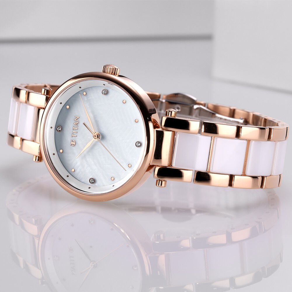 Buy Online Titan Quartz Analog White Dial Ceramic Strap Watch for Women ns95061wd04 Titan