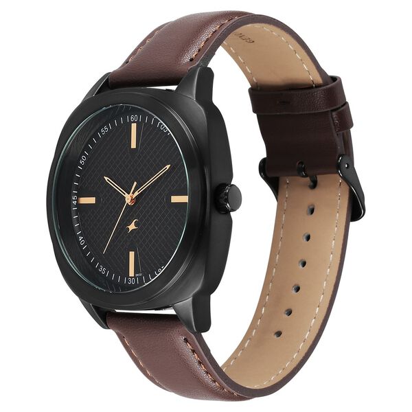 Fastrack Stunners X Quartz Analog Black Dial Leather Strap Watch For Guys