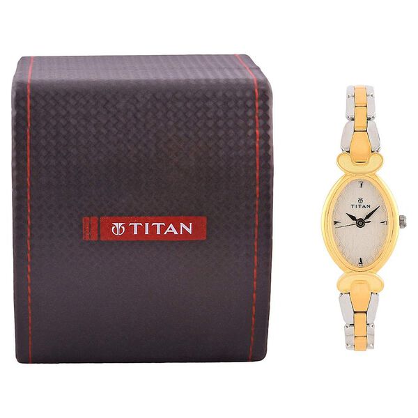 Titan Quartz Analog Silver Dial Watch for Women - image number 4