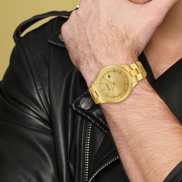 Titan Classique Slimline Champagne Dial Analog with Day and Date Stainless Steel Strap Watch for Men - image number 5