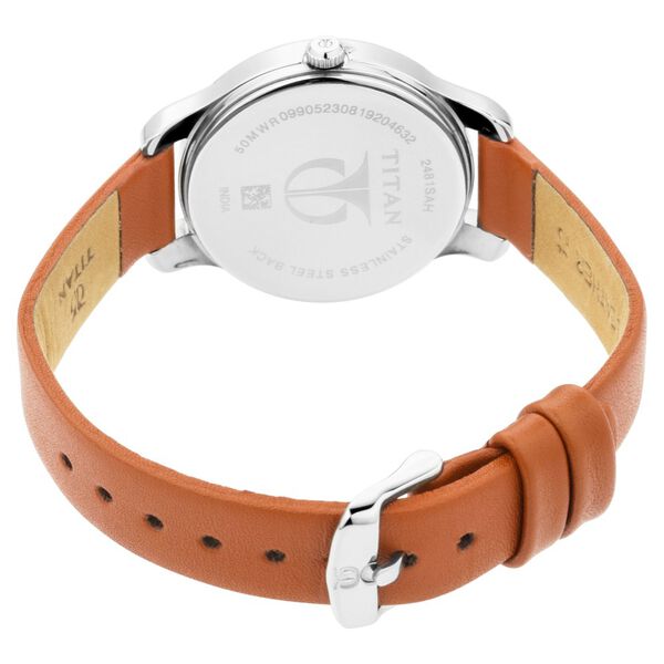 Workwear Watch for Women - image number 4