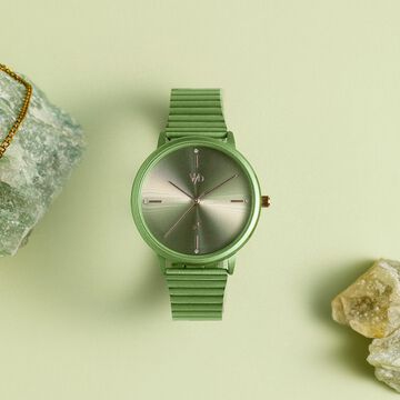 Fastrack Vyb Bliss Quartz Analog Green Dial Metal Strap Watch For Girls