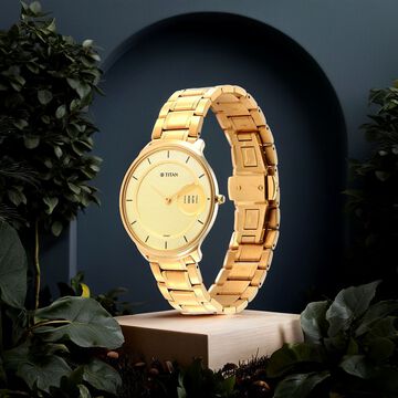 Titan Edge Metal Golden Dial Stainless Steel Strap Watch for Men
