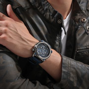 Police Quartz Analog Black Dial Blue Colour Silicone Strap Watch For Men