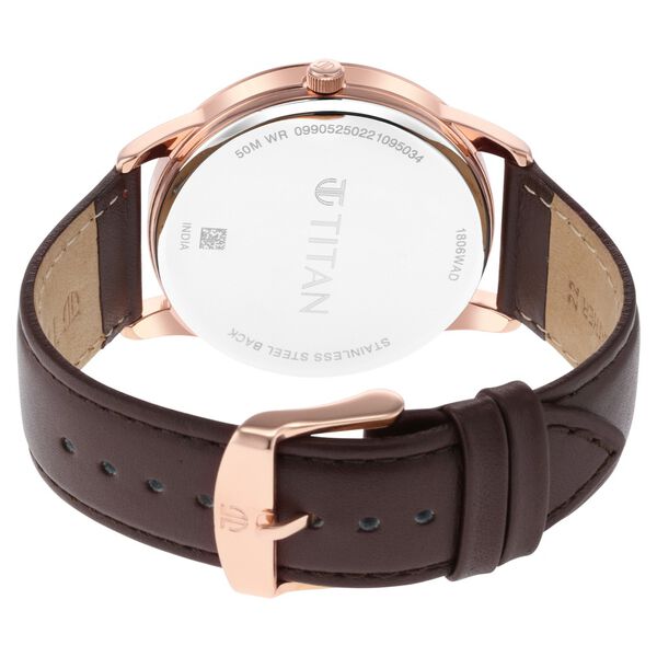 Titan Crescent Quartz Analog Leather Strap watch for Men - image number 4