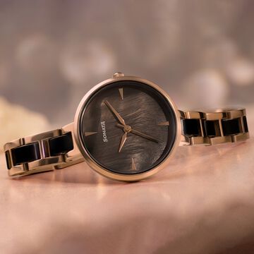 Sonata Quartz Analog Multicoloured Dial Two Toned Stainless Steel Strap Watch For Women