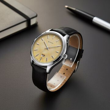 Titan Classique Palette of Time Analog with Yellow Dial Interchangeable Straps Watch with for Men
