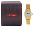 Titan Quartz Analog with Date Silver Dial Stainless Steel Strap Watch for Women - image number 4