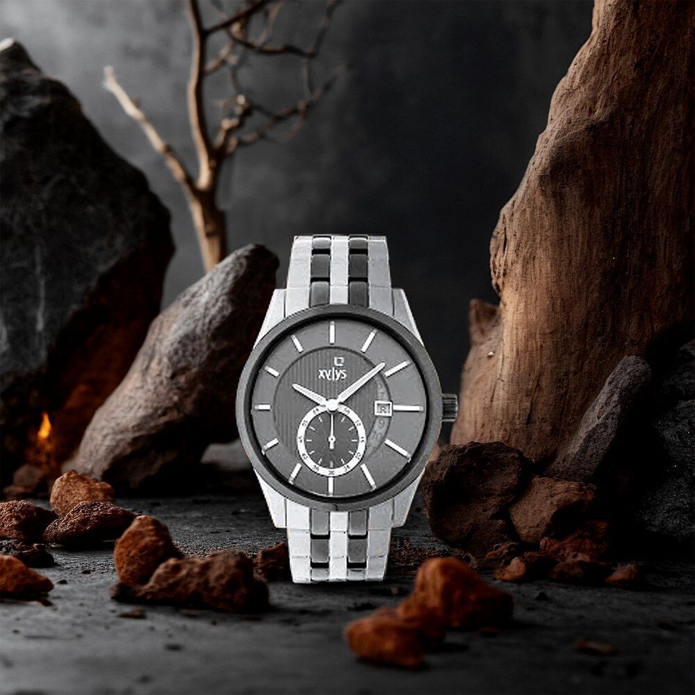 Buy Online Xylys Quartz Analog with Date Grey Round Dial Two Toned