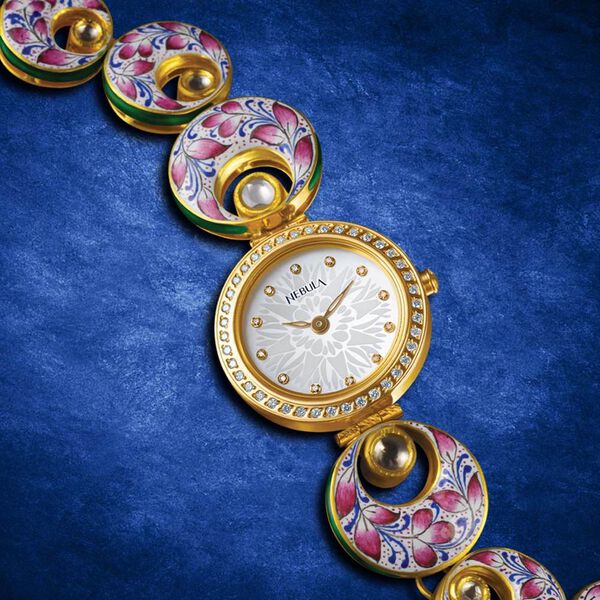 Titan Nebula Nazakat Quartz Analog 22 Karat Solid Gold Watch for Women - image number 0