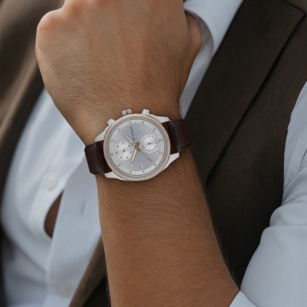 Trend 2 15ポンド Buy Online Titan Quartz Multifunction Silver Dial Leather Strap