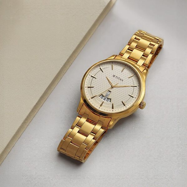 Buy Online Titan Karishma Quartz Analog Champagne Dial Stainless