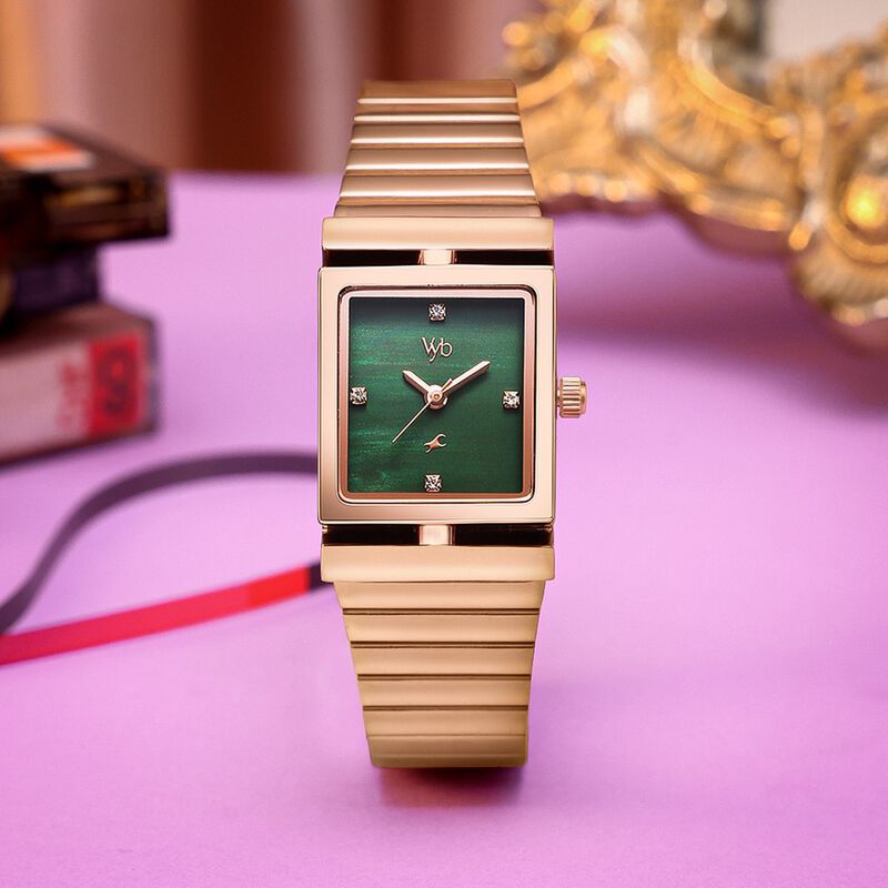 Vyb Showstopper By Fastrack Quartz Analog Green Dial Rose Gold Stainless Steel Strap Watch For Girls