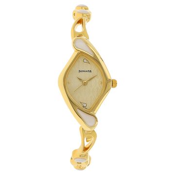 Sonata Quartz Analog Champagne Dial Metal Strap Watch for Women