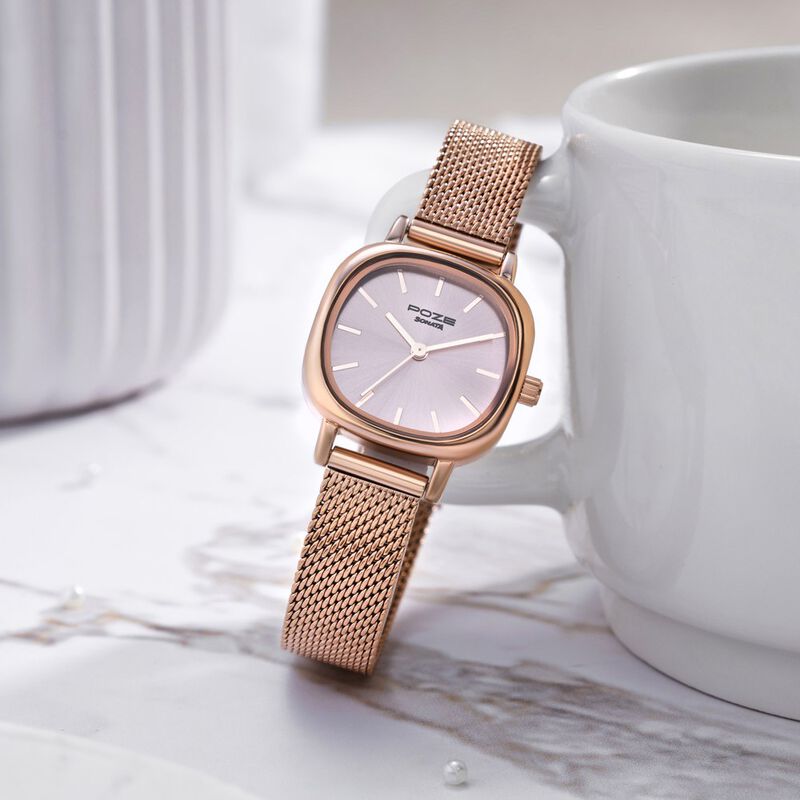 Sonata Poze Quartz Analog Pink Dial Mesh Strap Watch for Women
