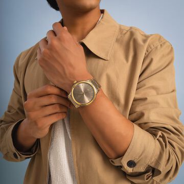 Fastrack Vyb Phantom Quartz Analog Khaki Dial Metal Strap Watch For Guys