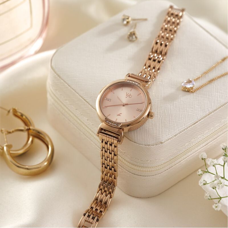 Buy Online Fastrack Vyb Charmer Quartz Analog Rose Gold Dial Rose