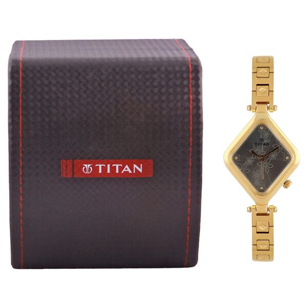 Titan Quartz Analog Silver Dial Stainless Steel Strap Watch for Women - image number 4