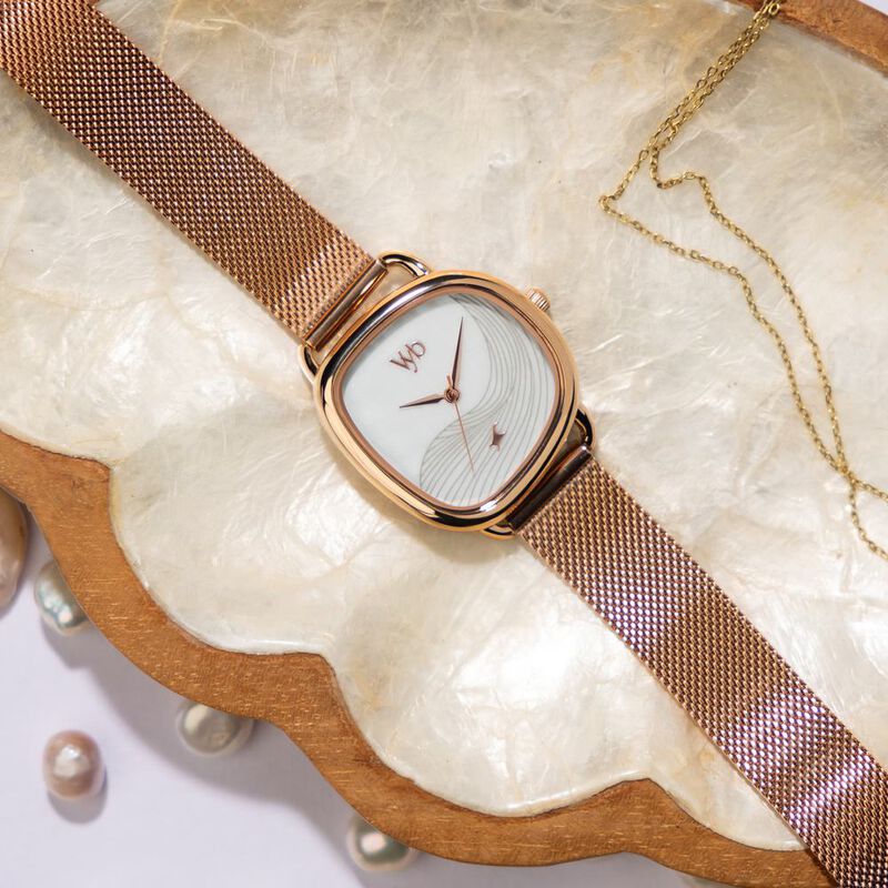 Fastrack Vyb Manifester Quartz Analog Mother Of Pearl Dial Stainless Steel Strap Watch for Girls