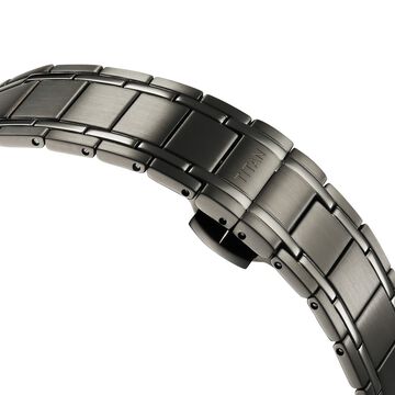 Titan Edge Black Dial Analog Stainless Steel Strap Watch for Men