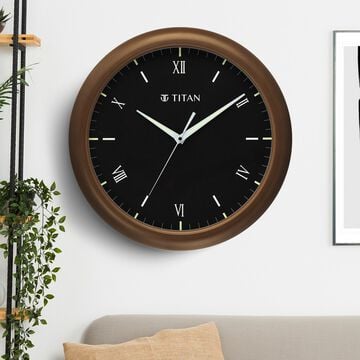 Titan Classic Black Color Wall Clock Silent Sweep Technology - 42 cm X 42 cm (Large)