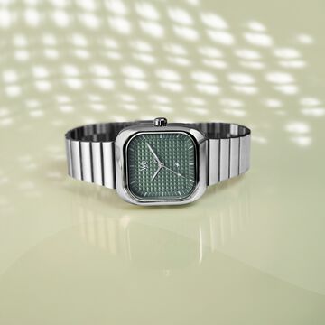 Fastrack Vyb Maverick Quartz Analog Green Dial Metal Strap Watch For Guys