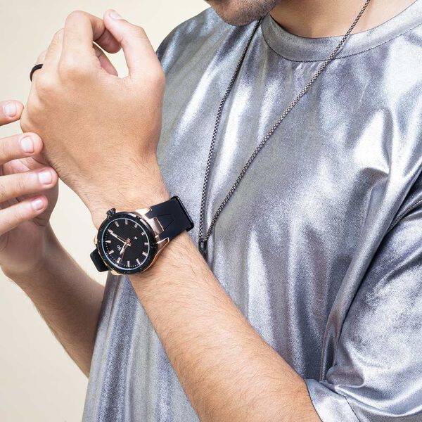 Vyb Challenger By Fastrack Quartz Analog Black Dial Silicone Strap Watch For Guys - image number 6