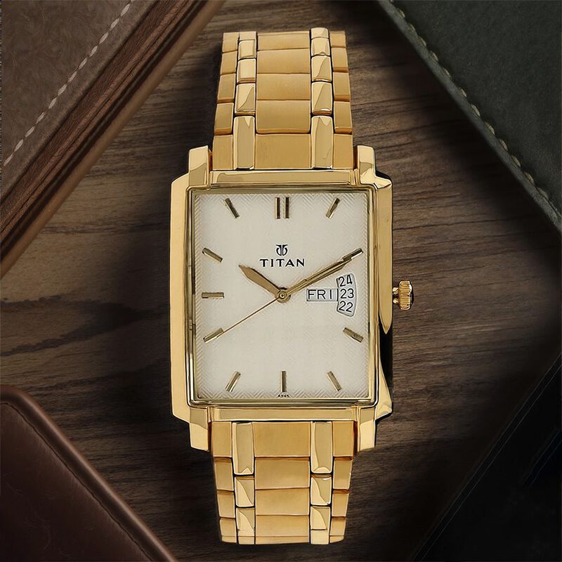 Titan Analog with Day and Date Silver Dial Quartz Stainless Steel Strap Watch for Men