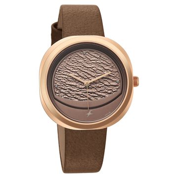Fastrack Gelato rosegold analog leather strap watch with Chocolate dial for Girls