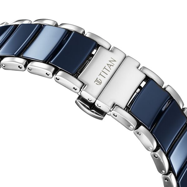 Titan Edge Fusion Quartz Analog Blue Dial Blue Steel & Ceramic Strap Watch for Men - image number 4